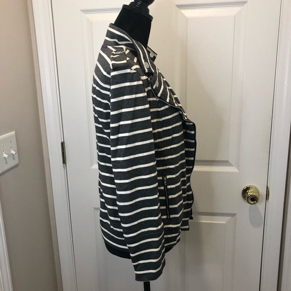 Market & Spruce gray and white striped zip front jacket size medium - Picture 10 of 15